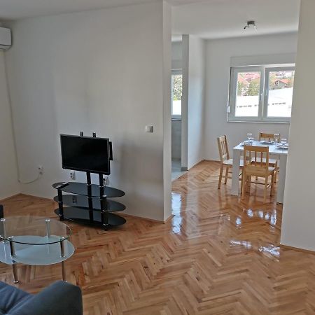 Ad Apartman Bileća Dış mekan fotoğraf