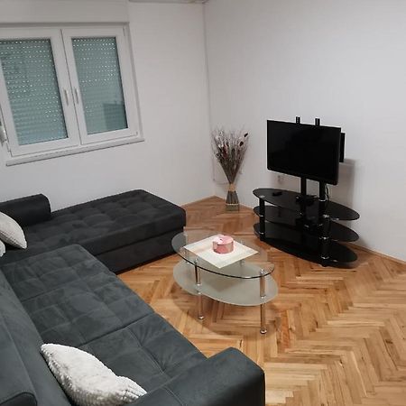 Ad Apartman Bileća Dış mekan fotoğraf