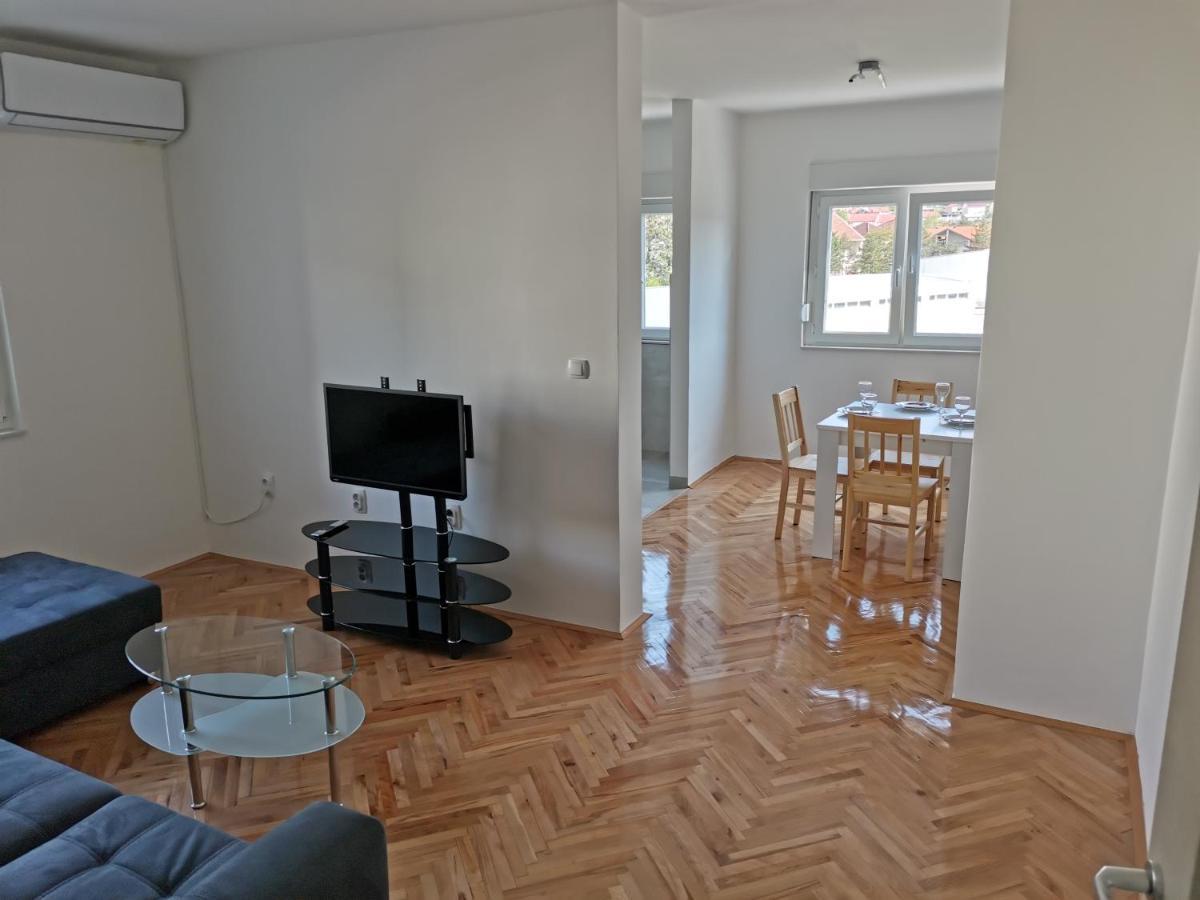 Ad Apartman Bileća Dış mekan fotoğraf